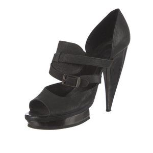 Chloé Leather Sandals/heels